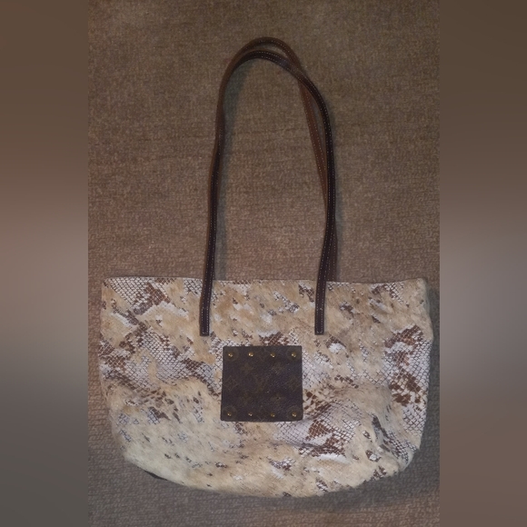 Boho stlye Purse - Picture 8 of 8